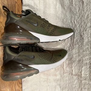 Nike Air Max 270 Size 11